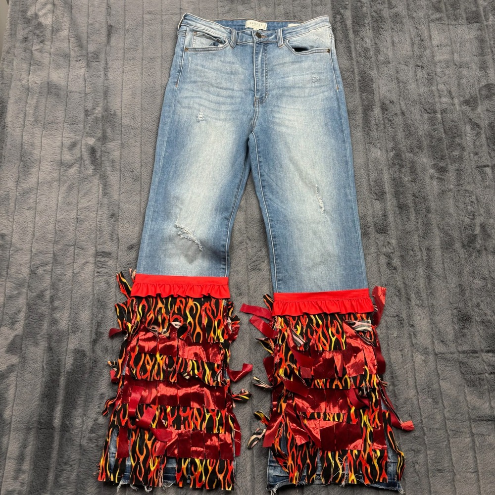 Harper Heritage High Rise Flare Jeans Flame Fringe Embellished Blue 29 SP-P12483